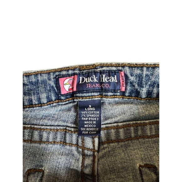 Duck Head Women's Long Flare Jeans - Picture 3 of 7